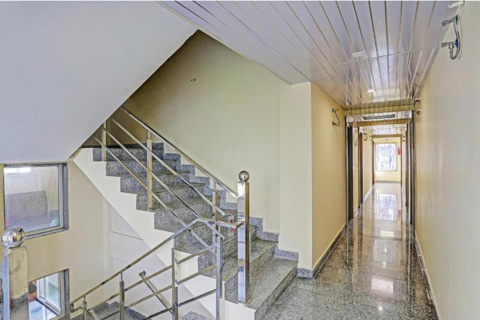Hotel Woods View - Mall Road Mussoorie Eksteriør bilde